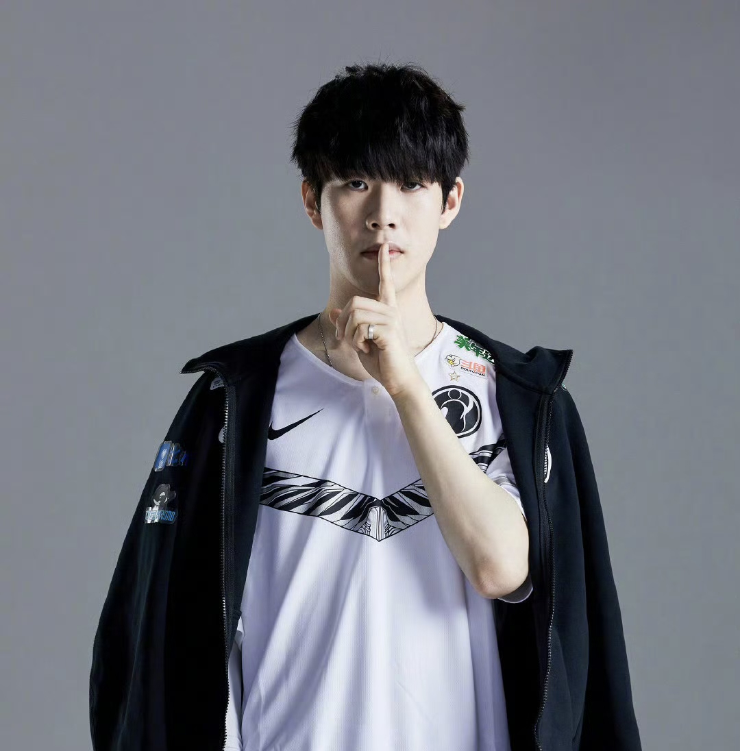 球员成为了 球员成为了